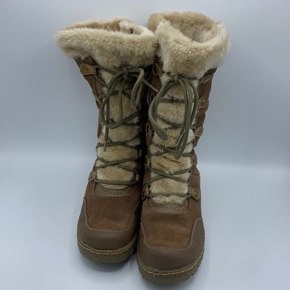 StJohn’s Bay leather and faux fur Eskimo boot. Women’s size 7 - Picture 1 of 6